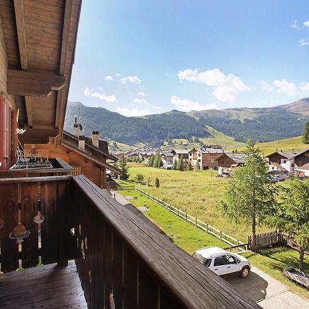 Appartamenti Lorenza 3 Baite Giotto Livigno Exteriör bild