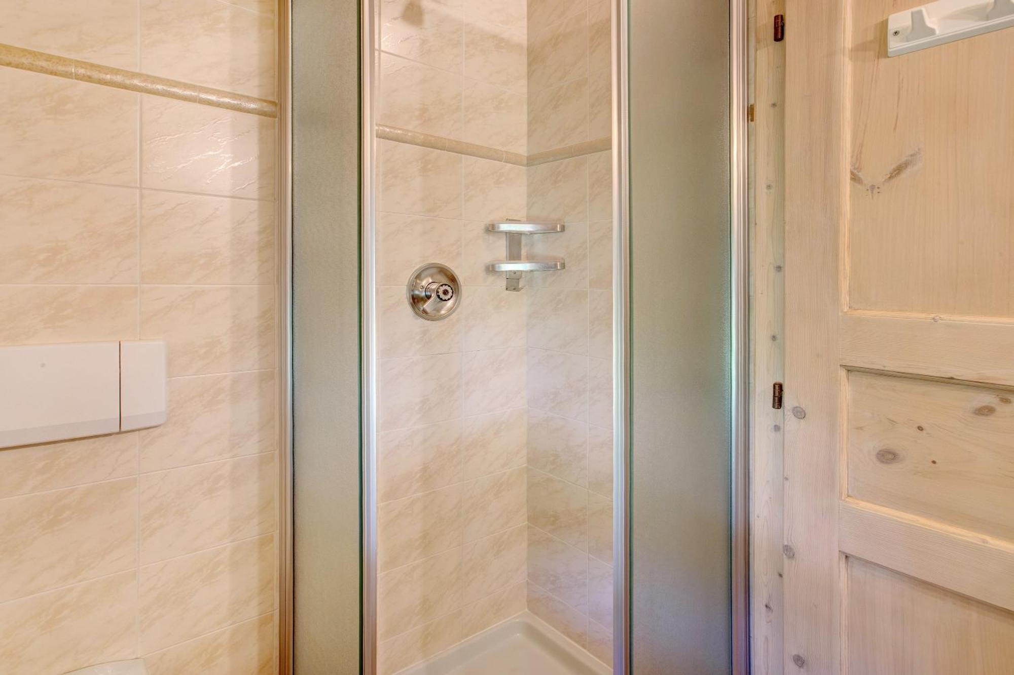 Appartamenti Lorenza 3 Baite Giotto Livigno Exteriör bild
